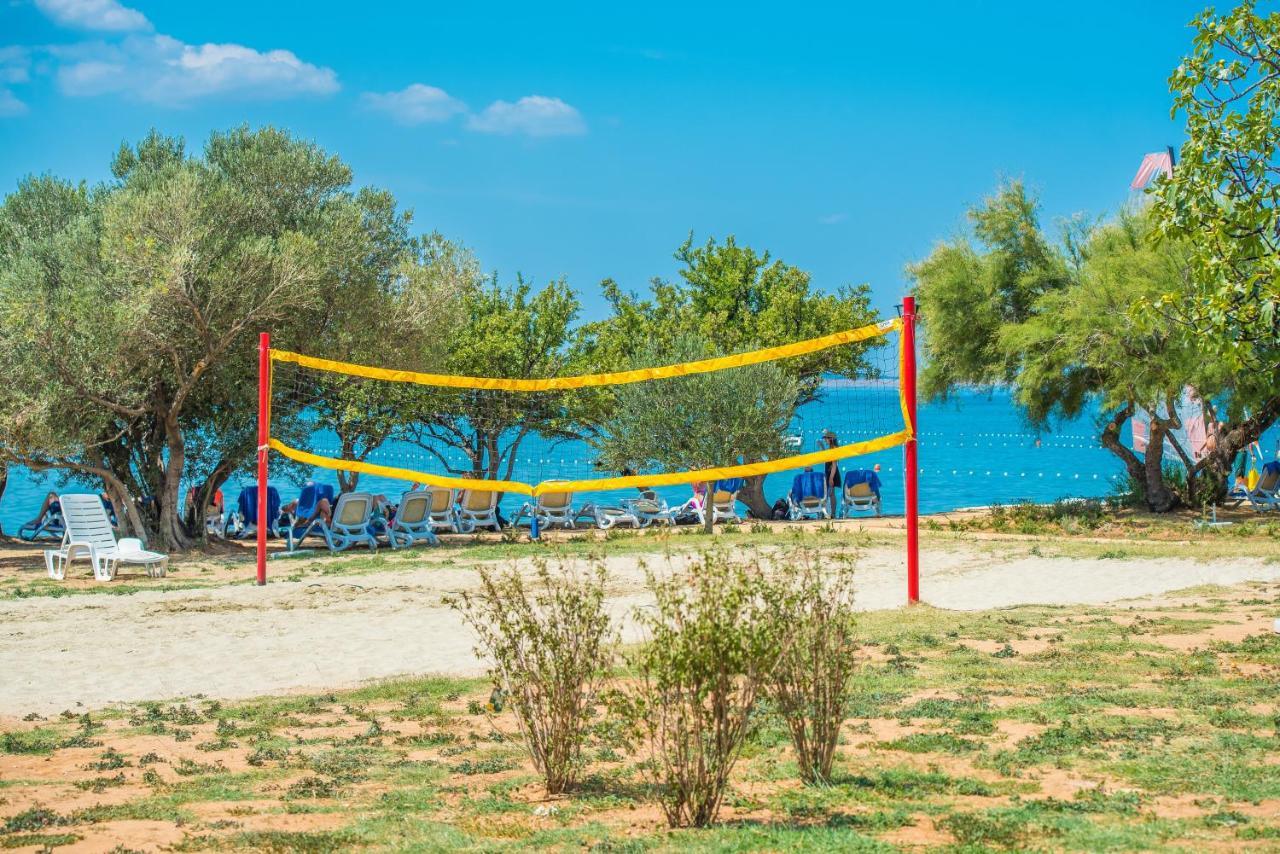 Bluesun Holiday Village Alan Starigrad Paklenica Exteriör bild